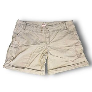 Mossimo Supply Co. Shorts sz 17